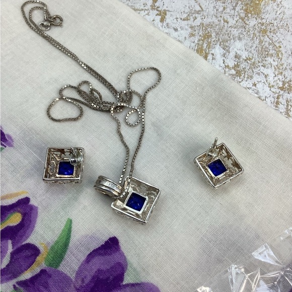 Modernist Sterling Silver and Sapphire Blue Jewelry Set - Picture 4 of 4